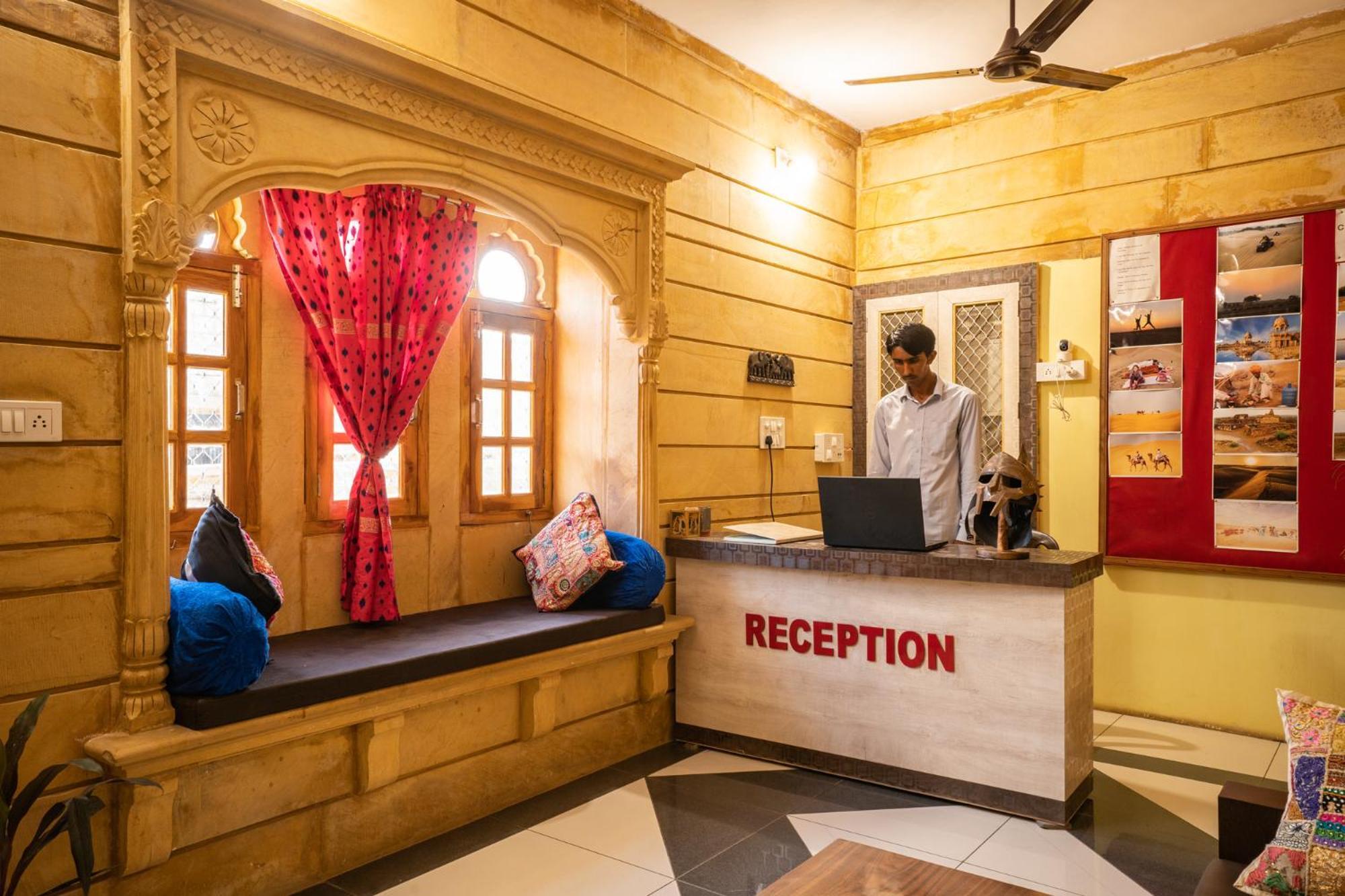 Hotel Relax Inn Jaisalmer Esterno foto